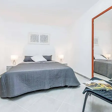 Salas Gran Villa Pollensa